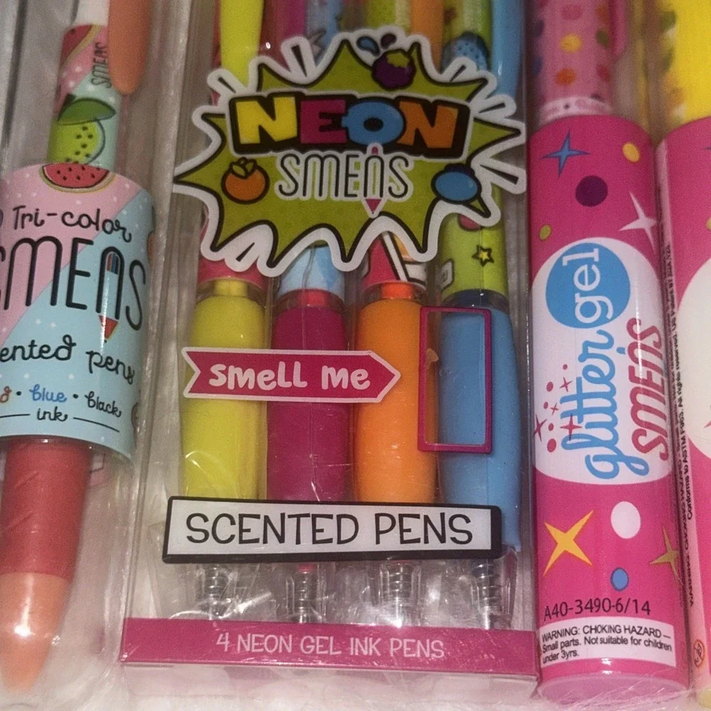Smens Scented Pens Black Ink Medium Point 8 Count Lot Sugar Skull‎ Neon Glitter